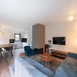 Spacious In Hambachtal Oberhambach