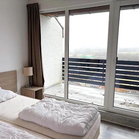 Spacious In Hambachtal *