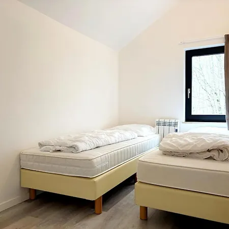 Spacious In Hambachtal Vakantiehuis