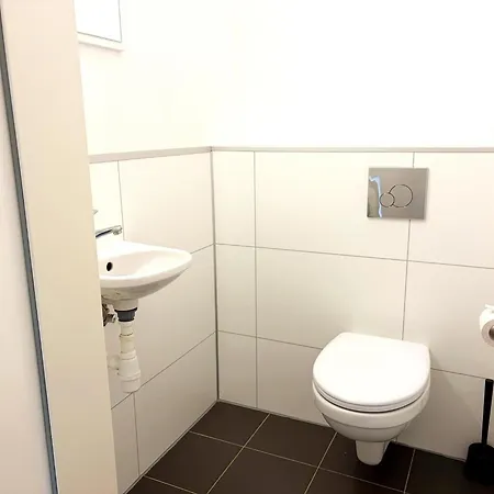 Spacious In Hambachtal Vakantiehuis