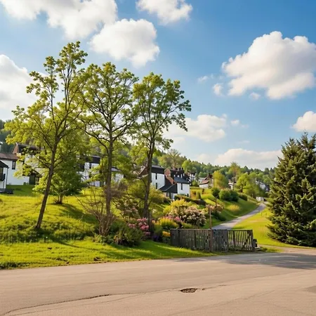 Spacious In Hambachtal Vakantiehuis Oberhambach