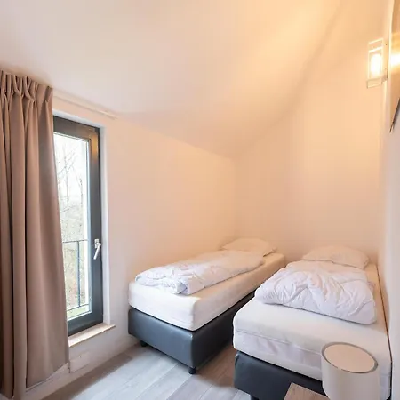 Spacious In Hambachtal Oberhambach