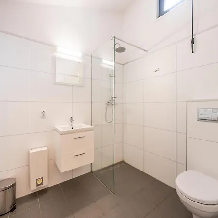 Spacious In Hambachtal Oberhambach
