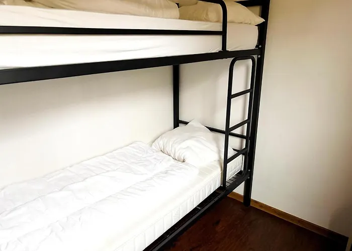 Spacious In Hambachtal