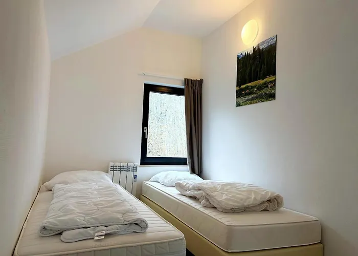 Spacious In Hambachtal